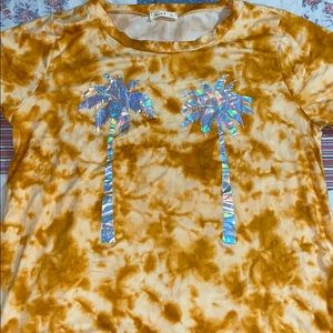Tie-dye palm trees holographic T-shirt